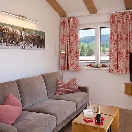 5 Sterne Hochgratblick Mit Schwimmbad Und Sauna شقة