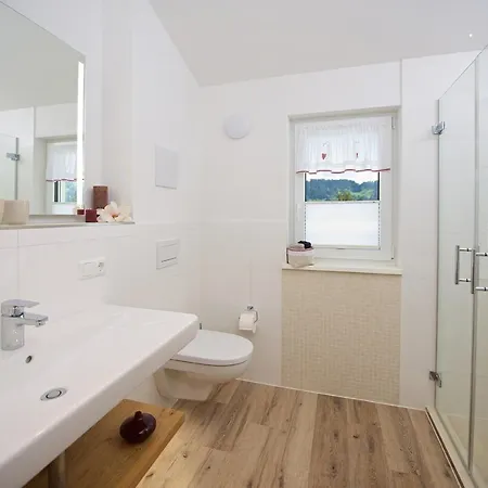 5 Sterne Hochgratblick Mit Schwimmbad Und Sauna *